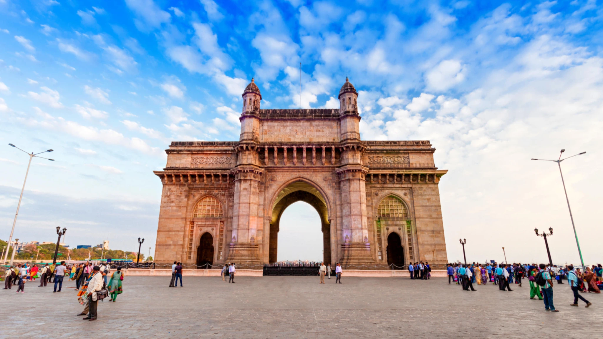 Gateway of India & Colaba    
